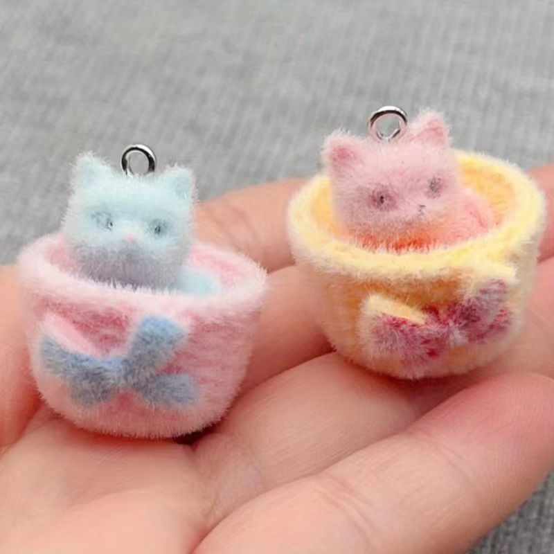 Drop Earrings - 4pcs 3D plush resin cat pendant,