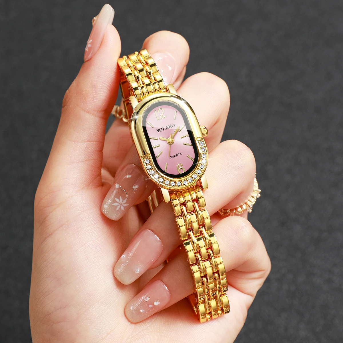 Jewelry Watches For Women - Luxury Rhinestone Women Quartz Watch Fashion