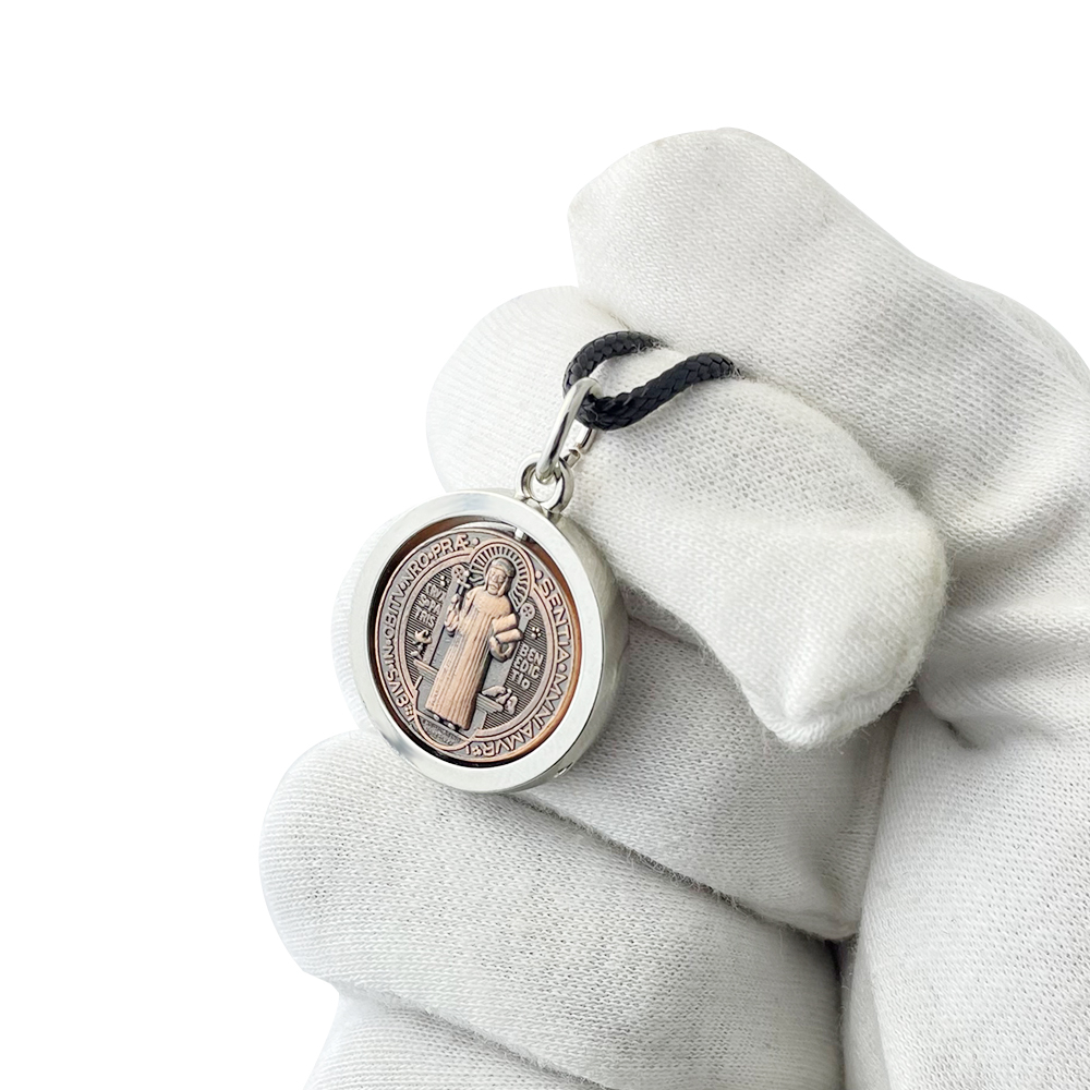 New St Benedict Medal Necklace - Jewelry & Watches Vitopoulos Reviews recension och pris
