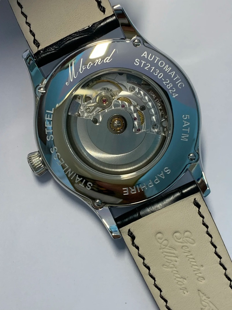 Wordless Book, Swiss Fine Grin - Jewelry For Watches recension och pris