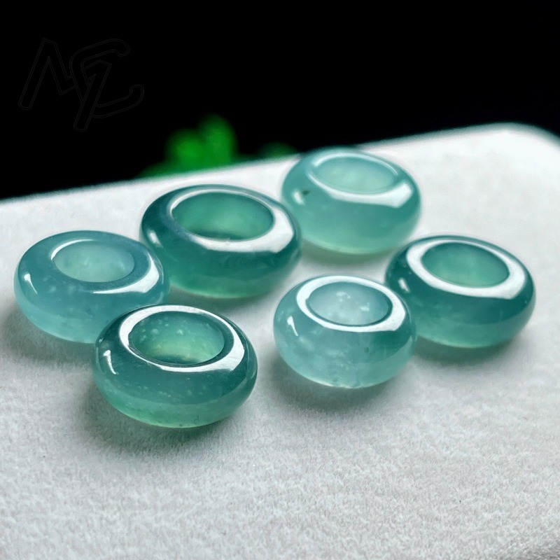 Natural Emerald Blue Water Luc - Jewelry & Watches Vitopoulos Reviews recension och pris