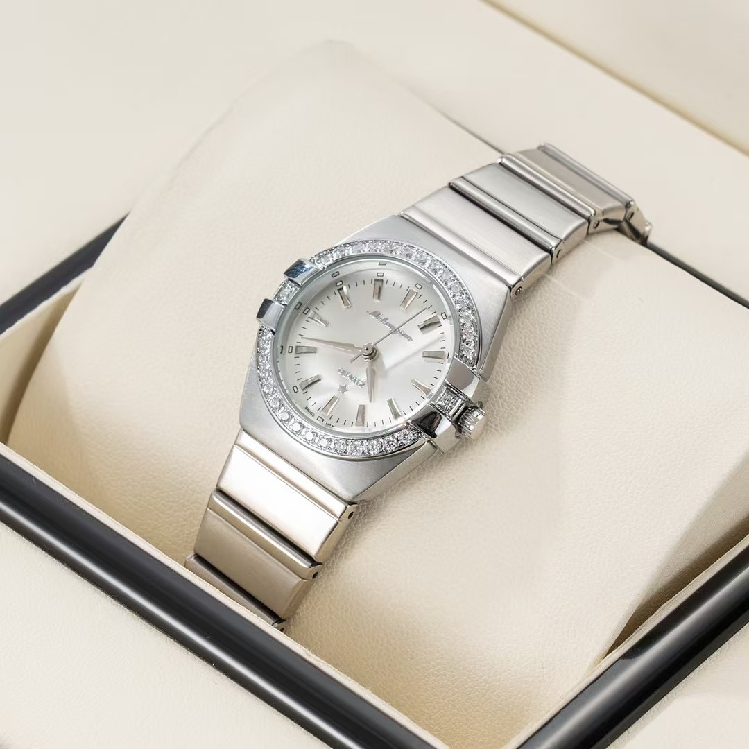 Classic Constellation Women's  - High Jewelry Watches recension och pris